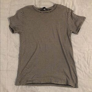 GAP T-Shirt